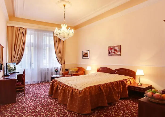 Purkyne Hotell 3*